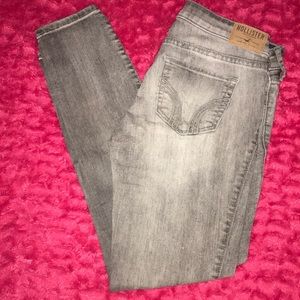 Hollister Crop Jeans!